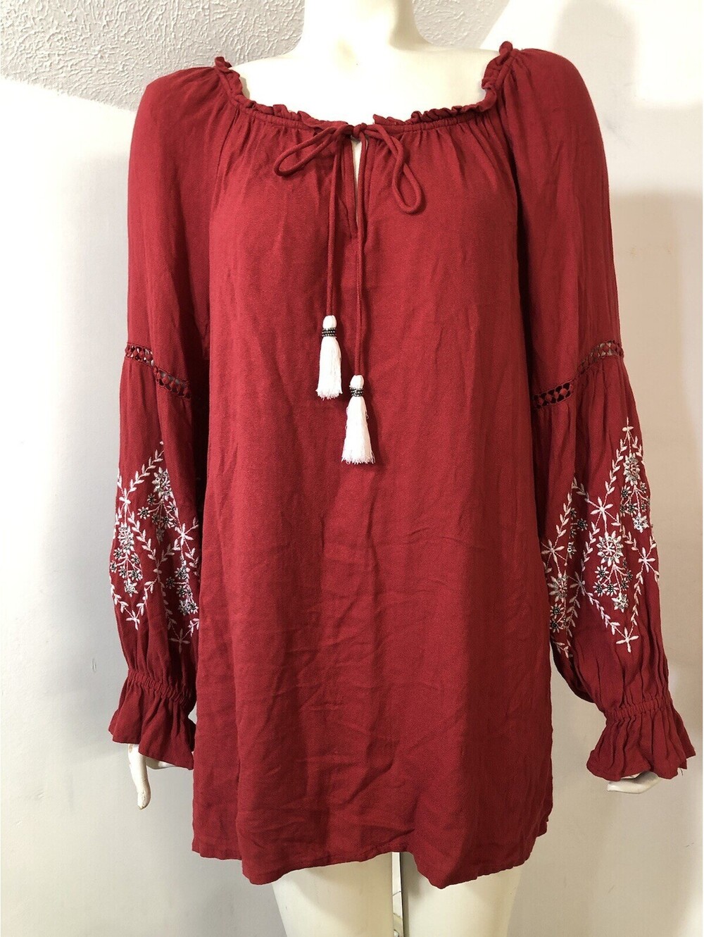 Sweet Magnolia Womens Large Peasant Top Longsleeve Red Embroiderd Beaded Sleeves